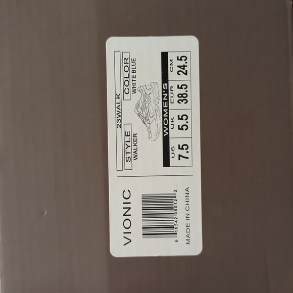 Vionic sneakers - Picture 3 of 4